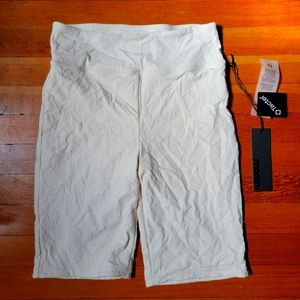 Mono b capri leggings